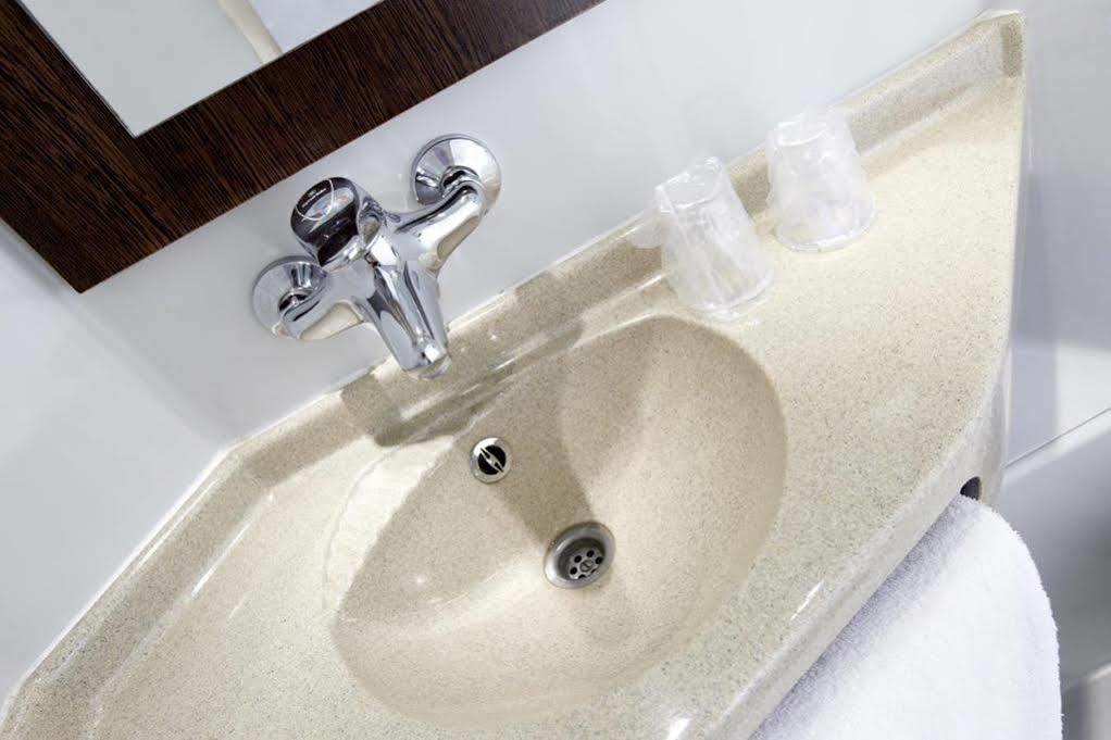 Ibis Budget Marne La Vallee Noisy Le Grand Εξωτερικό φωτογραφία
